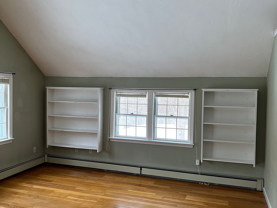 1st image of 26 Granville Baker Way