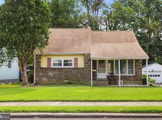 1006 Brook Ave, Secane, PA 19018