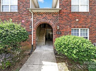 2546 Carya Pond Ln, Charlotte, NC 28212