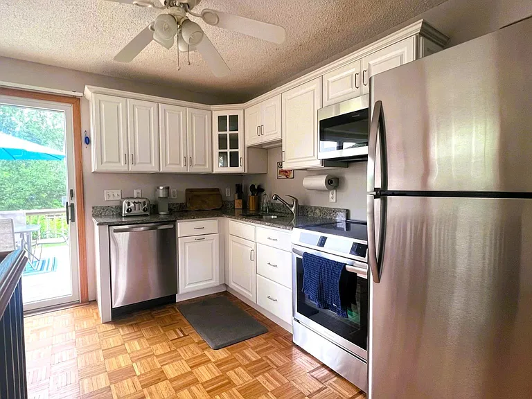 Kitchen seats four