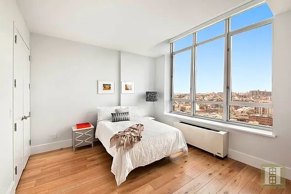 Sold by Halstead Real Estate | media 16