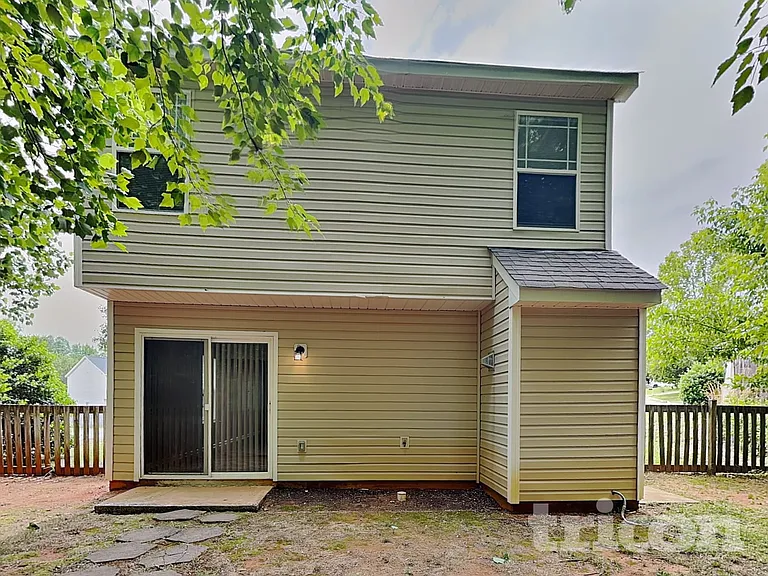 186 English Hills Dr — Photo 15