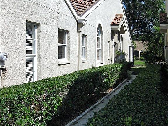 2nd image of 3895 Darston St