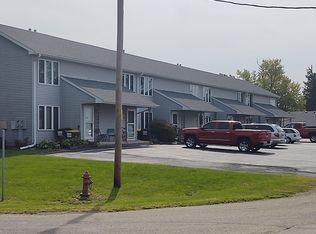 111 N Ridge St, Creston, IL 60113