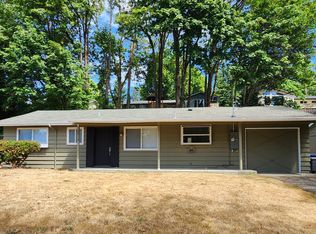 2418 138th Ave SE, Bellevue, WA 98005