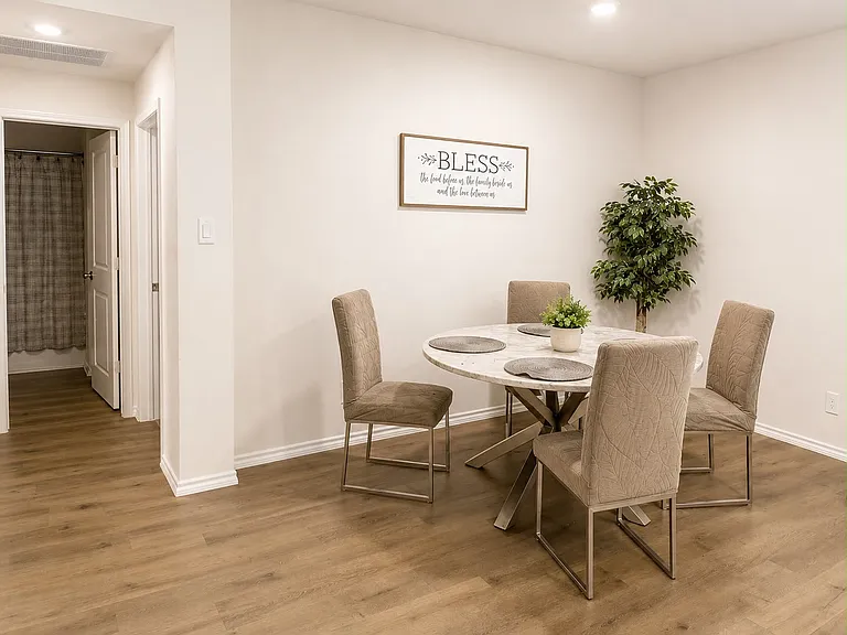 6213 Surfside Dr — Photo 4