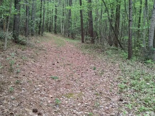 1 Taylorsville Rd, Shacklefords, VA 23156