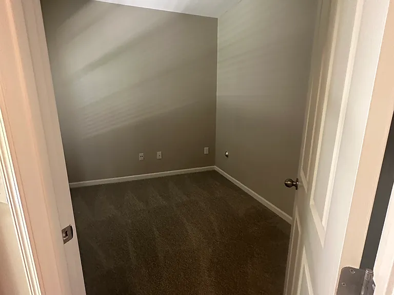 5506 Nottinghamshire Ln — Photo 6