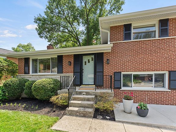5th image of 6930 Moorfield Dr