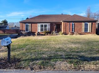 9815 Cypress Creek Dr, Hickory Hill, KY