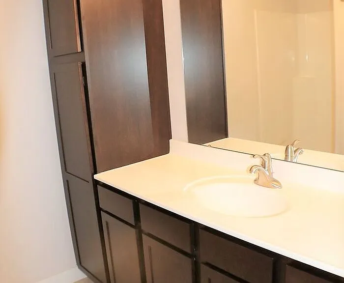 459 Taft Ave — Photo 12