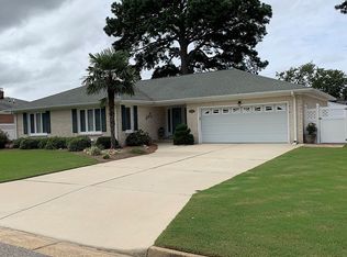 2129 E Kendall Cir, Virginia Beach, VA 23451