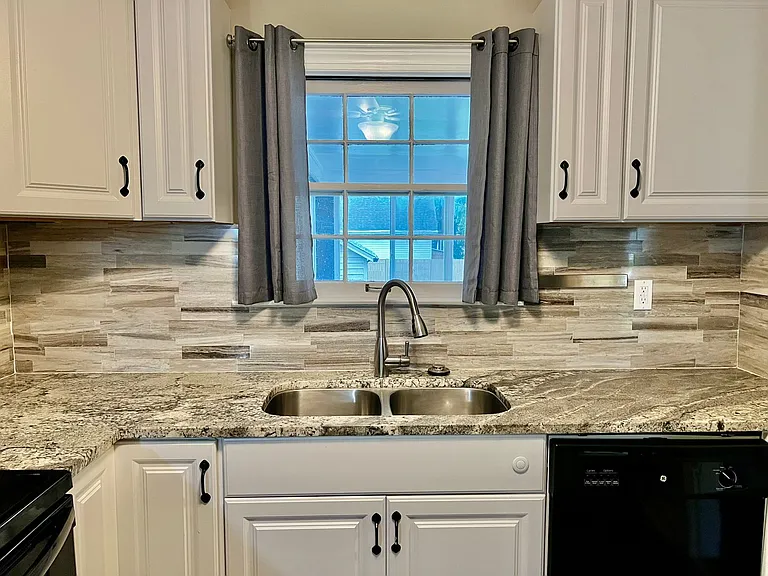 3922 Grandview Ave — Photo 13