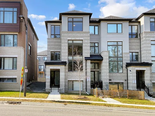 18 Bennington Rd, Newmarket, ON L3X 0M8
