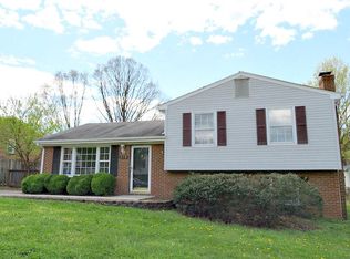 619 Elmcrest St NE, Roanoke, VA 24019