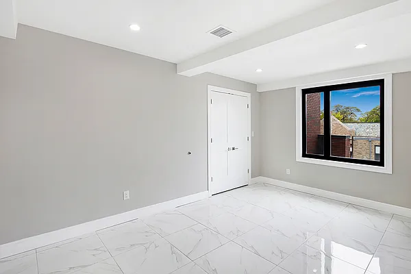 Rented by A&R Properties Group LLC | media 9