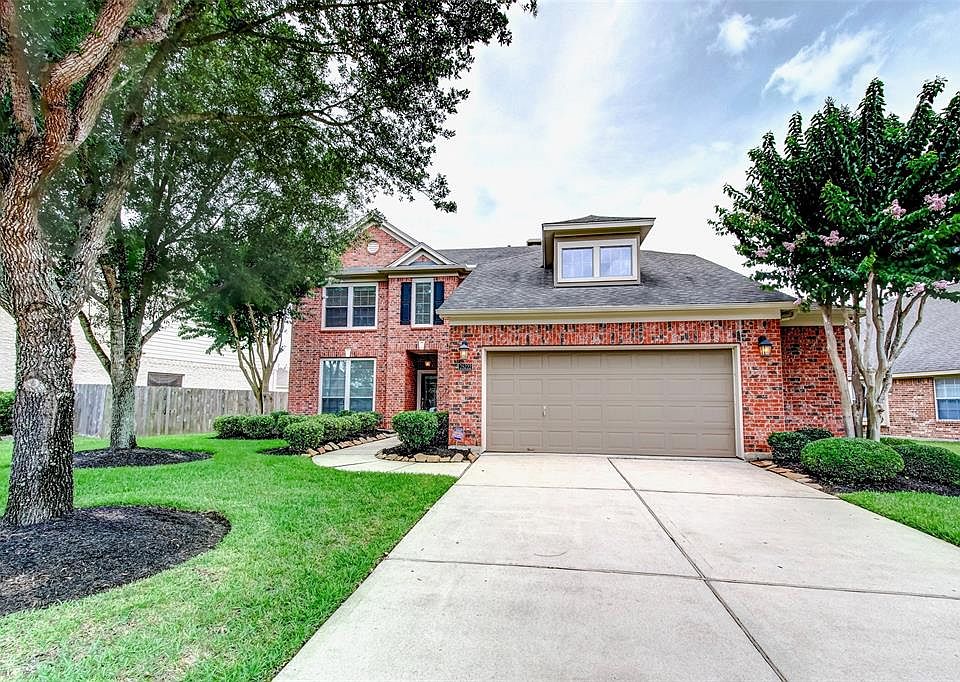 1st image of 25222 Walter Peak Ln
