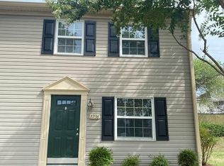 1736 Old Georgetown Ct #1736, Severn, MD 21144