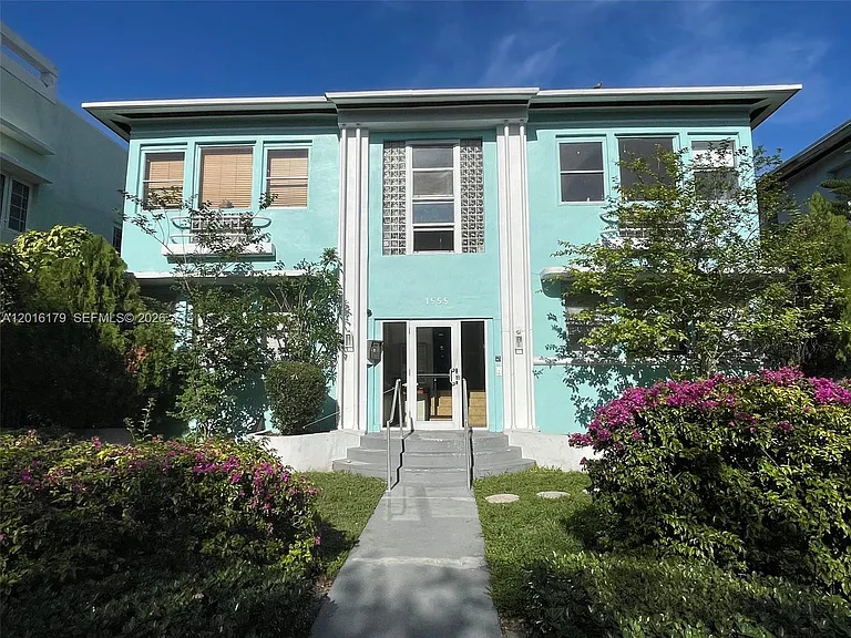 1555 Pennsylvania Ave #110 — Photo 14