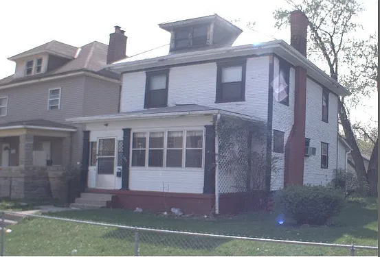 109 Dana Ave photo 1