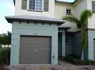 1008 Abaco Ln, Riviera Beach, FL 33404