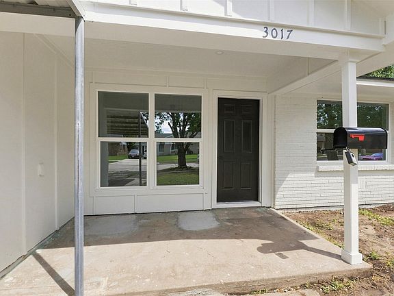 4th image of 3017 Cedarcrest Dr
