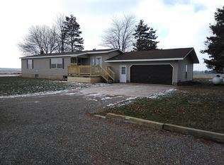 3296 Dunn Rd, Caseville, MI 48725