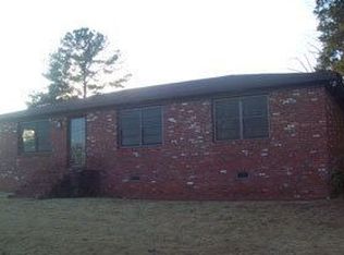 714 Pleasant Dr, Opelika, AL 36801