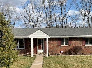 522 Neola Dr, Pittsburgh, PA 15237