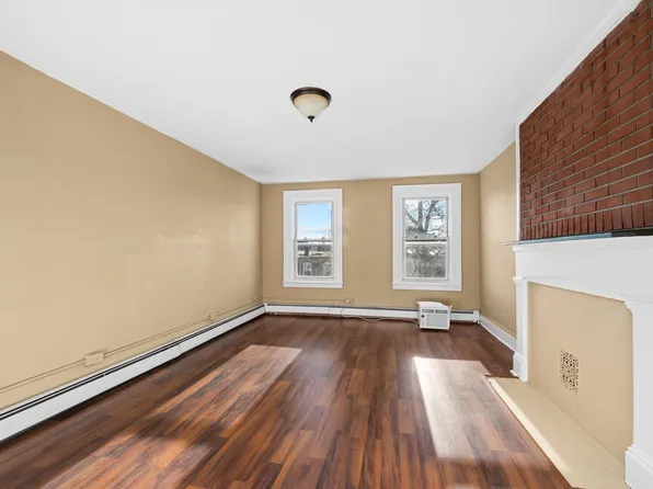 37 Belmont Avenue image 8 of 18