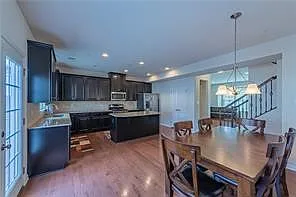 1812 Rutgers Ln — Photo 7