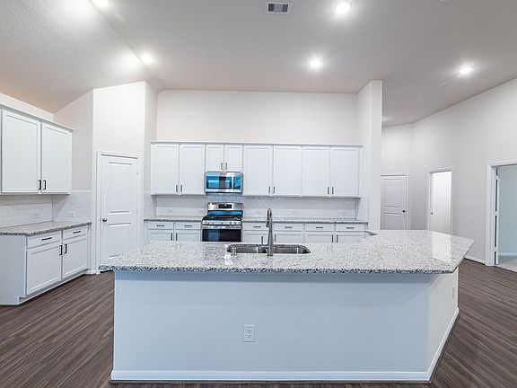 3rd image of 23506 Meritage Dr