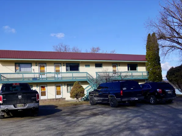 575 9th St, Eureka, MT 59917