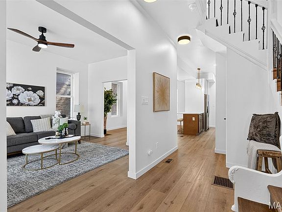 5th image of 4038 Juniata St