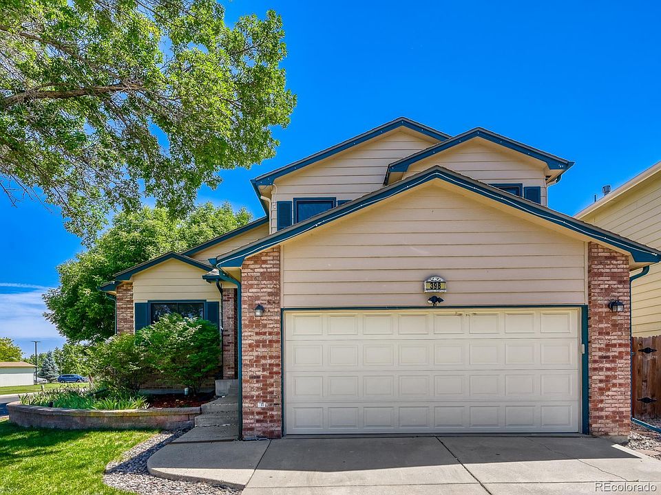 1st image of 398 Pin Oak Drive