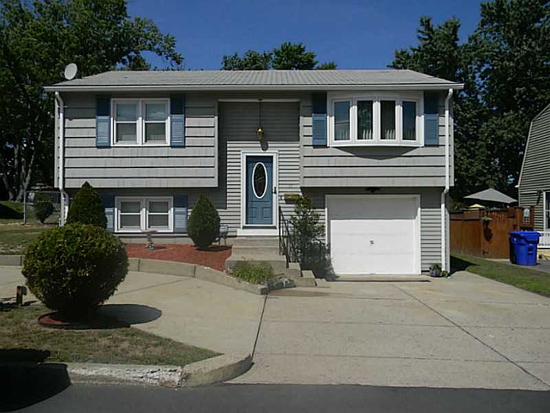 2nd image of 37 Francis Ave