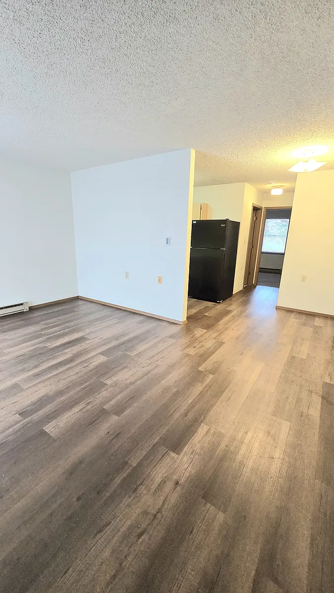 Building Photo - 410 N Fisher St #8