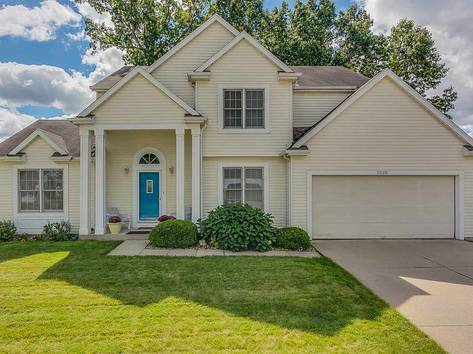 1st image of 2228 Pine Creek Ct