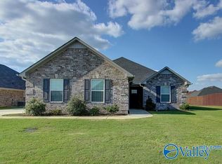25861 Caldera Dr, Athens, AL 35613