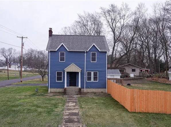 847 Ewart Rd, Akron, OH 44312