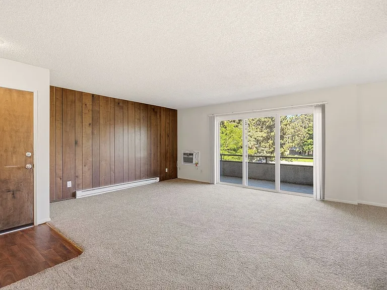 3102 E 27th Ave — Photo 57