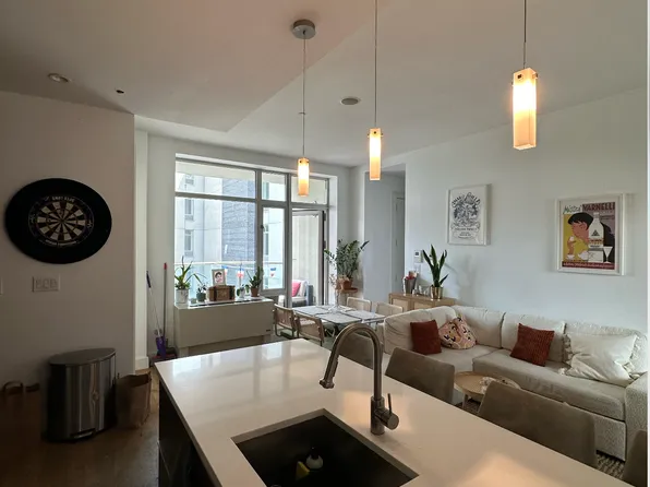 65 Ainslie Street image 1 of 12