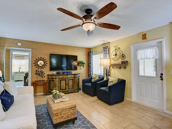 4th image of 106 Lake Pine Cir APT D-2
