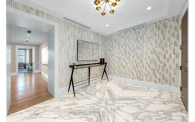 Rented by Douglas Elliman | media 16