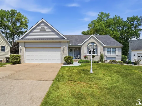 786 Santa Fe Ct, Temperance, MI 48182
