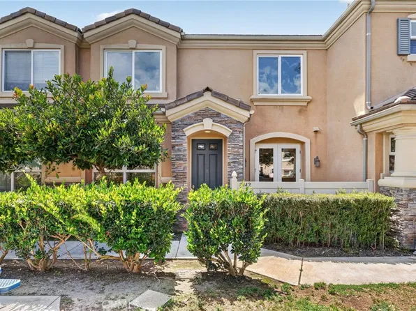19142 Alexa Ln, Huntington Beach, CA 92648