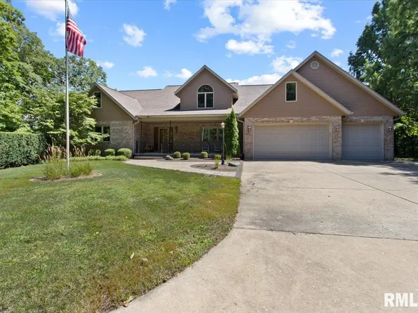 297 Old Germantown Rd, East Peoria, IL 61611