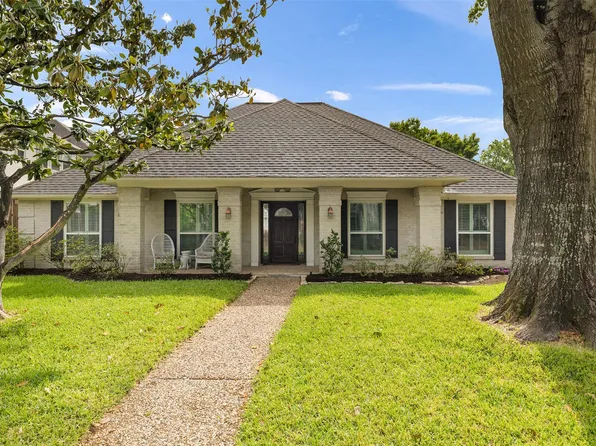 3030 Manila Ln, Houston, TX 77043