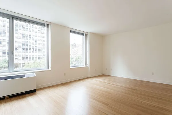 Rented by Compass | media 21