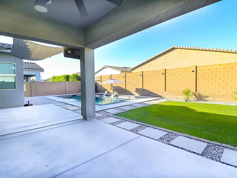 14144 W Smoketree Dr — Photo 8